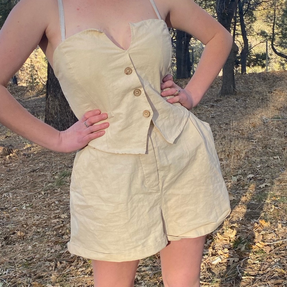 COPY - NWT Free people shorts suit.